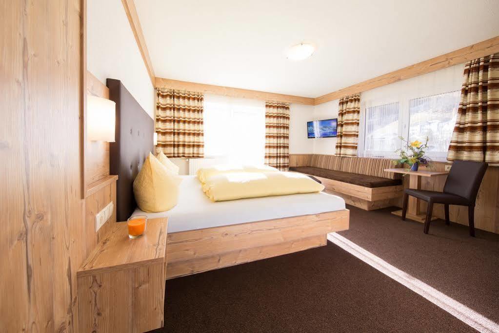 Gaestehaus Falkner Ignaz Solden Bagian luar foto