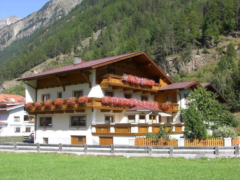 Gaestehaus Falkner Ignaz Solden Bagian luar foto